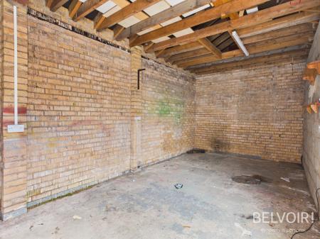 3 bedroom Semi-detached house for sale in Huyton Lane, Huyton, L36