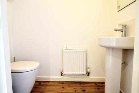 3 bedroom Semi-detached house to let in Stephenson Grove, Rainhill, L35