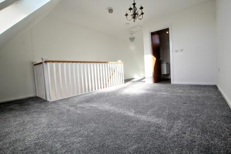 3 bedroom Semi-detached house to let in Stephenson Grove, Rainhill, L35