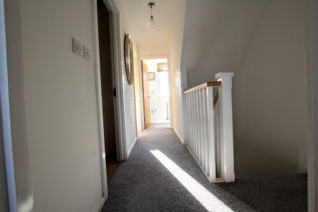 3 bedroom Semi-detached house to let in Stephenson Grove, Rainhill, L35
