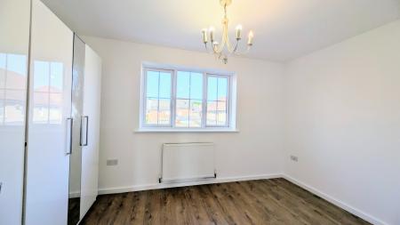 3 bedroom Semi-detached house to let in Stephenson Grove, Rainhill, L35