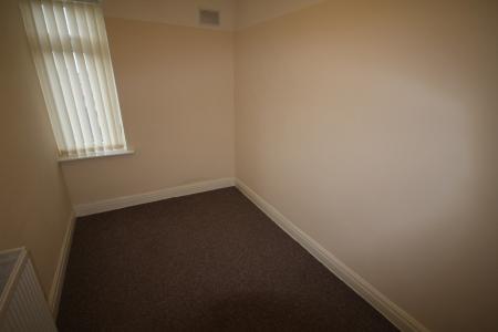 2 bedroom Flat to let in Mill Lane, Old Swan, Liverpool, L13