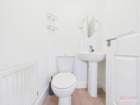 3 bedroom Semi-detached house to let in Chapel Gardens, Liverpool, L5