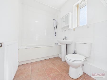 3 bedroom Semi-detached house to let in Chapel Gardens, Liverpool, L5