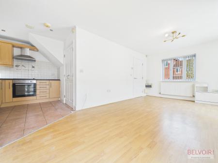 3 bedroom Semi-detached house to let in Chapel Gardens, Liverpool, L5