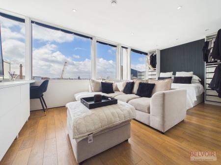 Strand Street, Liverpool, L1