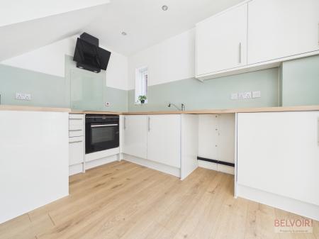 3 bedroom Semi-detached house to let in Chapel Gardens, Liverpool, L5