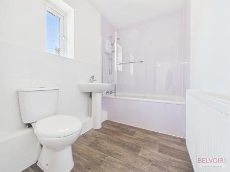 3 bedroom Semi-detached house to let in Chapel Gardens, Liverpool, L5