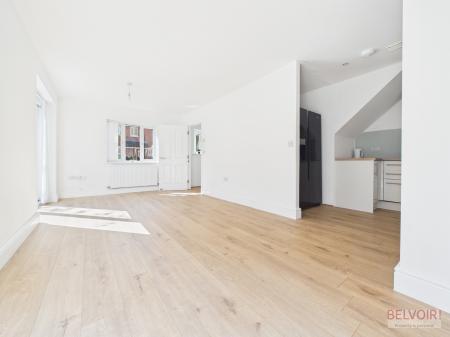 3 bedroom Semi-detached house to let in Chapel Gardens, Liverpool, L5