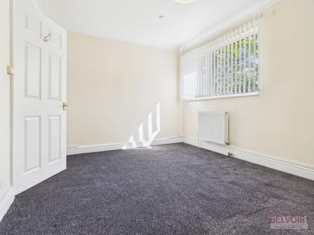 2 bedroom Flat to let in Field House, West Derby, Liverpool, L12
