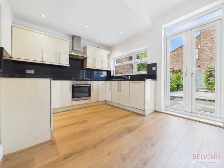 3 bedroom Terraced House for sale in Elm Vale, Fairfield, Liverpool, L6