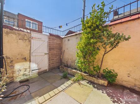 2 bedroom Terraced House to let in Twickenham Street, Anfield, Liverpool, L6