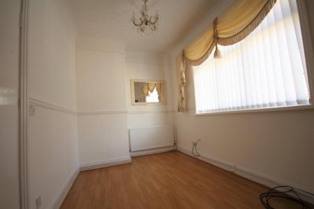 3 bedroom Terraced House to let in Summer Seat, Liverpool, L3