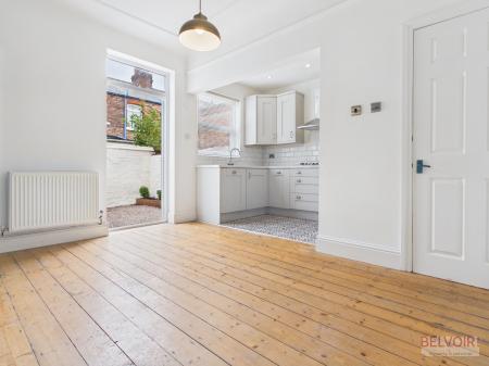 3 bedroom Terraced House to let in Inigo Road, Liverpool, L13