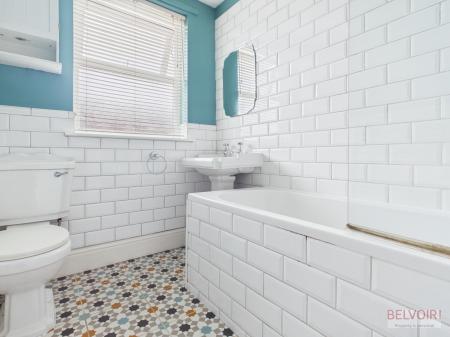 3 bedroom Terraced House to let in Inigo Road, Liverpool, L13