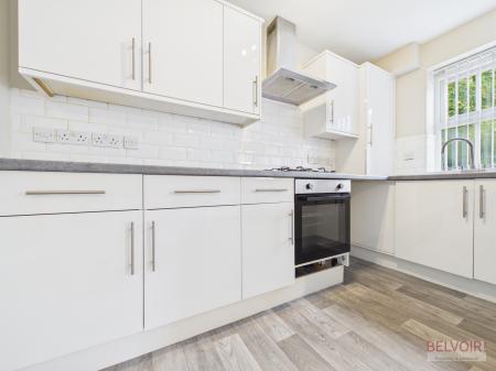 2 bedroom Flat to let in Chelsea Court, West Derby, Liverpool, L12