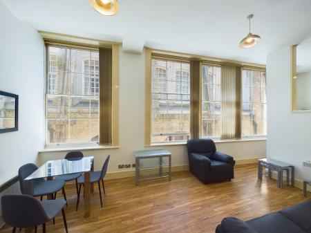 Regency Chambers, Temple Lane, L2