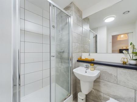 0 bedroom Studio flat to let in Wolstenholme Square, 3 Parr Street, L1