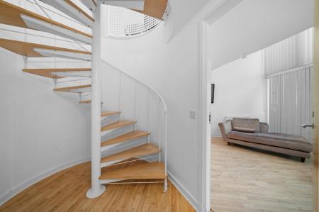 3 bedroom Flat to let in Block 2, Royal Quay, Liverpool, L3 4ET