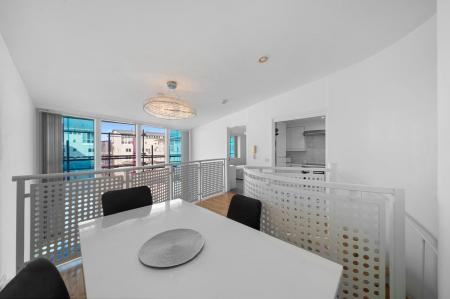 3 bedroom Flat to let in Block 2, Royal Quay, Liverpool, L3 4ET