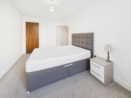 1 bedroom Flat to let in The Strand, City Centre, Liverpool, L2