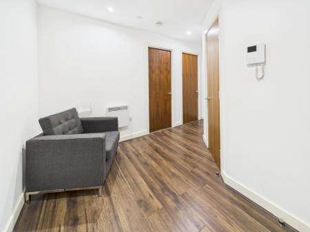 1 bedroom Flat to let in The Strand, City Centre, Liverpool, L2