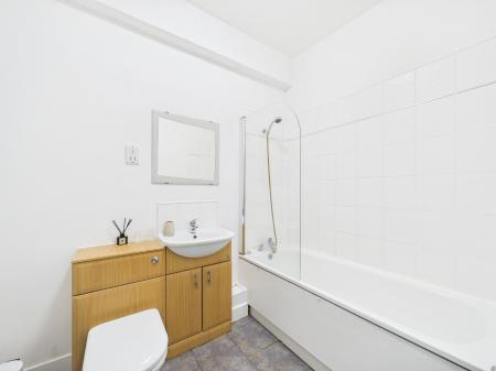 1 bedroom Flat to let in The Atrium, London Road, Liverpool L3