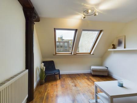 1 bedroom Flat to let in Victoria House, 25 Victoria Street, Liverpool L1