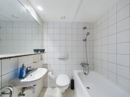 2 bedroom Flat to let in Royal Quay, Liverpool, L3