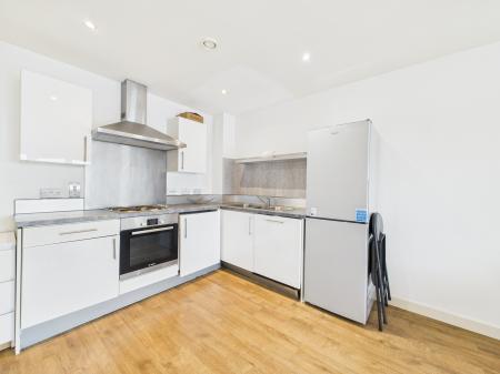 2 bedroom Flat to let in The Reach, Leeds Street, L3