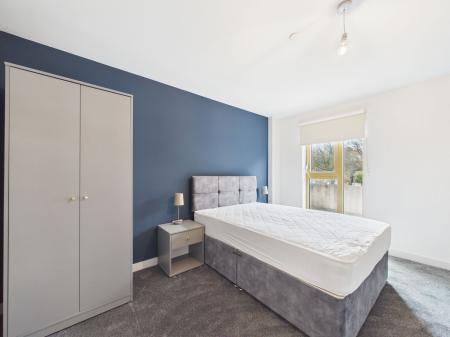 1 bedroom Flat to let in Central Park, Brassey Street, Liverpool L8