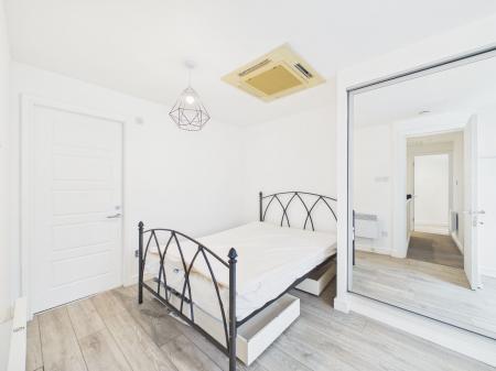 4 bedroom Flat to let in Hatton Garden, Liverpool, L3