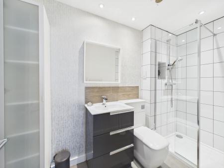 4 bedroom Flat to let in Hatton Garden, Liverpool, L3