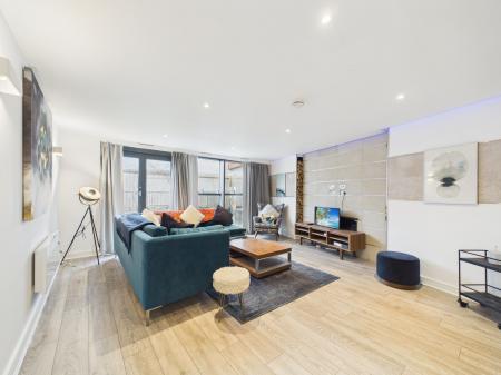 4 bedroom Flat to let in Hatton Garden, Liverpool, L3