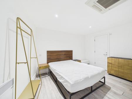 4 bedroom Flat to let in Hatton Garden, Liverpool, L3