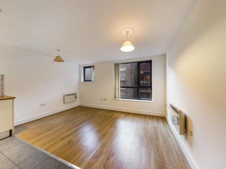 1 bedroom Flat to let in Portside House, 27-35 Duke Street, Liverpool L1