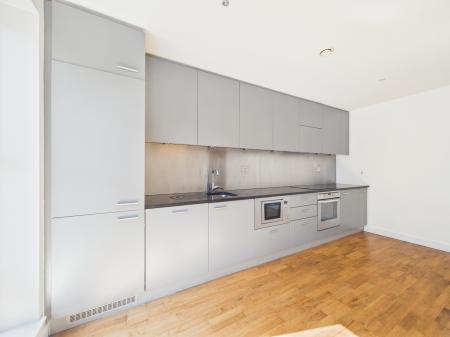 1 bedroom Flat to let in 1 William Jessop Way, City Centre, Liverpool, L3