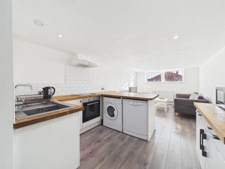 3 bedroom Flat to let in Latimer House, 29 Sylvester Street, Liverpool L5