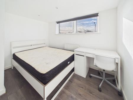 3 bedroom Flat to let in Latimer House, 29 Sylvester Street, Liverpool L5