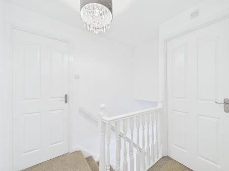 2 bedroom Town house to let in Gildart Gardens, Liverpool, L3