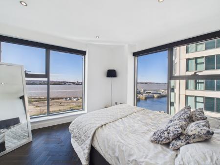 2 bedroom Flat to let in 1 William Jessop Way, Princes Dock, Liverpool, L3