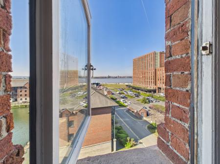 2 bedroom Apartment to let in Waterloo Warehouse, Waterloo Road, Liverpool, L3 0BG