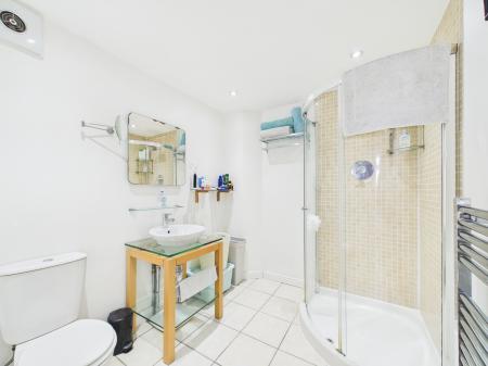 2 bedroom Apartment to let in Waterloo Warehouse, Waterloo Road, Liverpool, L3 0BG