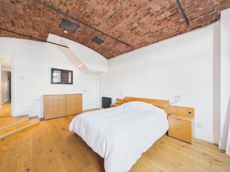 2 bedroom Apartment to let in Waterloo Warehouse, Waterloo Road, Liverpool, L3 0BG