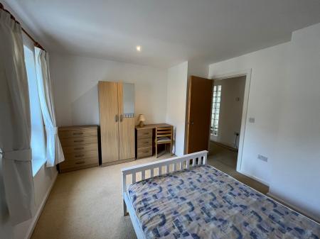 2 bedroom Apartment to let in City Quay, Ellerman Road, Liverpool, L3