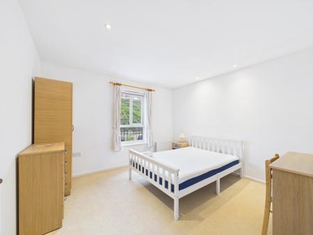 2 bedroom Apartment to let in City Quay, Ellerman Road, Liverpool, L3