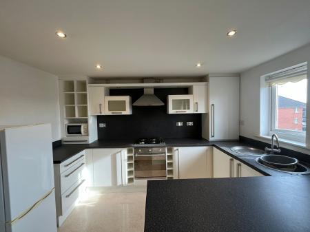 2 bedroom Apartment to let in City Quay, Ellerman Road, Liverpool, L3
