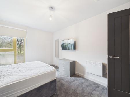 1 bedroom Flat to let in Central Park, Brassey Street, Liverpool, L8