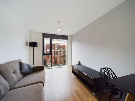 1 bedroom Flat to let in Falkner House, 68 Falkner Street, Liverpool, L8 7AD