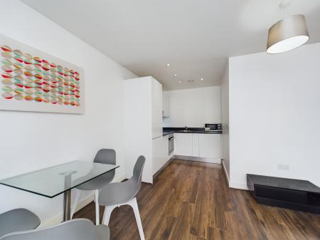 1 bedroom Flat to let in 7 The Strand, Liverpool City centre, L2 0PP